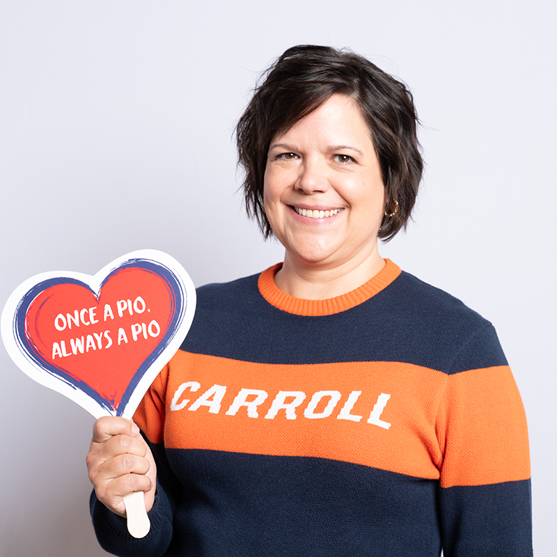 Women with short hair in a sweater.