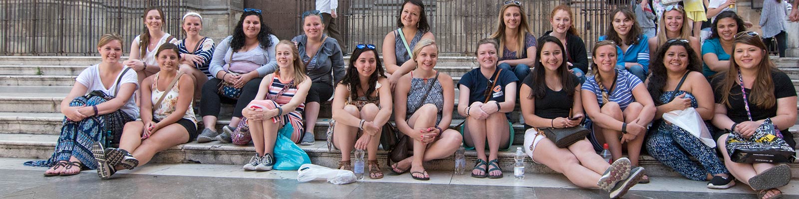 carroll students taking group photo in spain