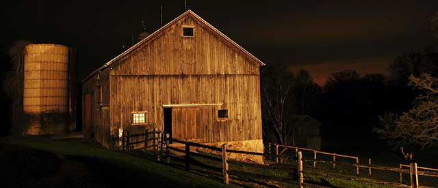 image of a barn 