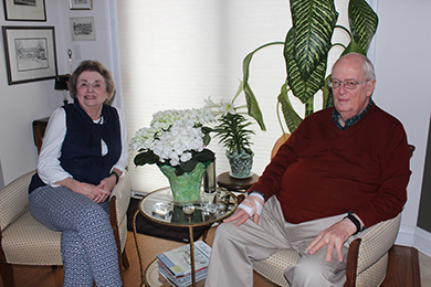 Alumni couple Marv and Mary Farwell
