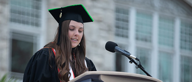 Senior speaker Shannon Zogran '19