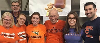 Carroll University volunteers