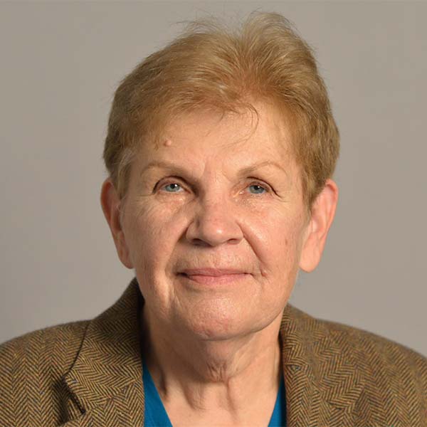 Dr. Mary Ann Wisniewski